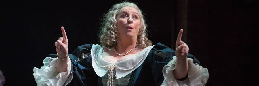 Caroline Quentin Duncan Lomax